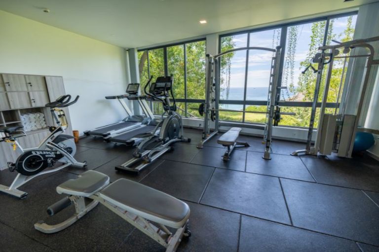 MNT – Photo gym center 활동