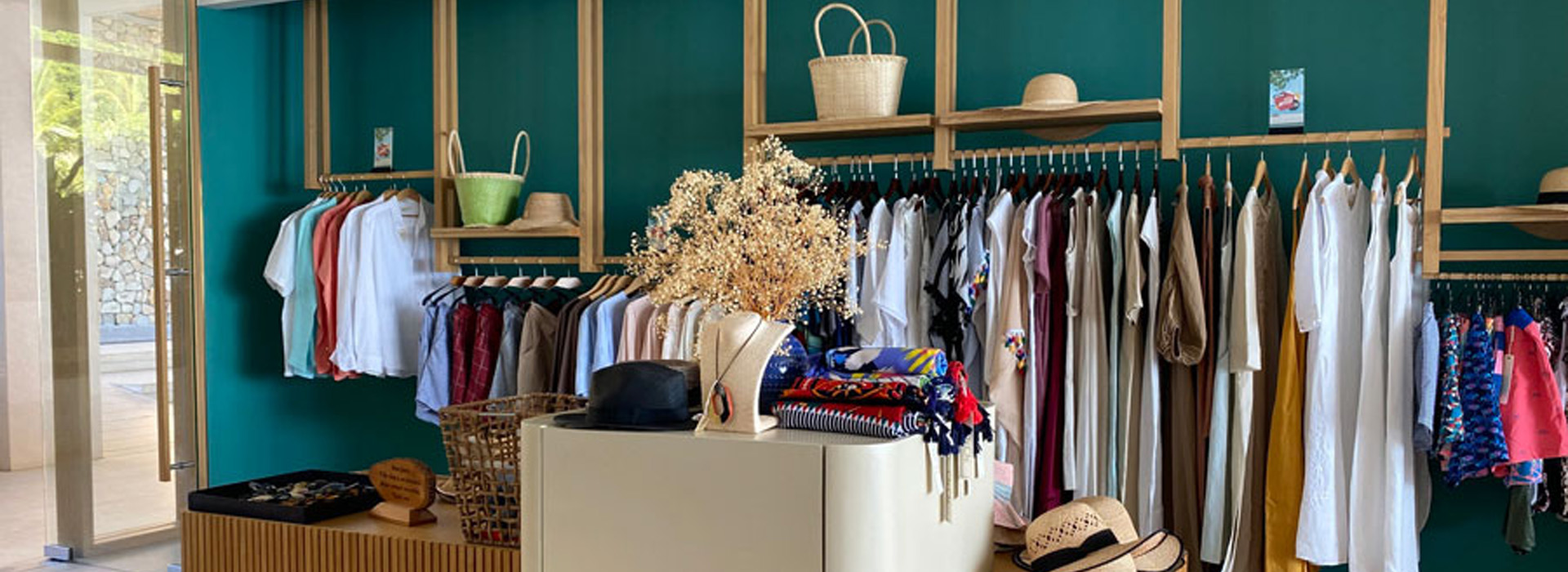 mia giftshop desktop WHERE TO SHOP