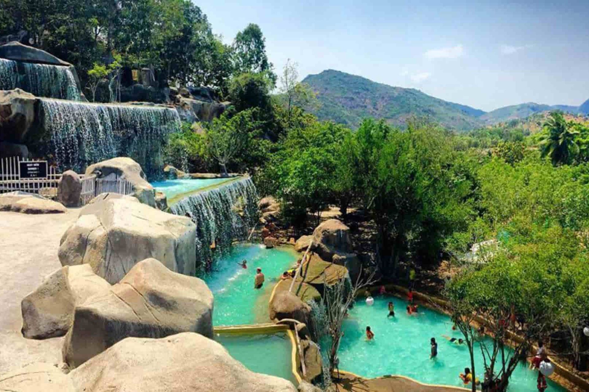 suối khoáng nóng mobile NEARBY EXPLORATION