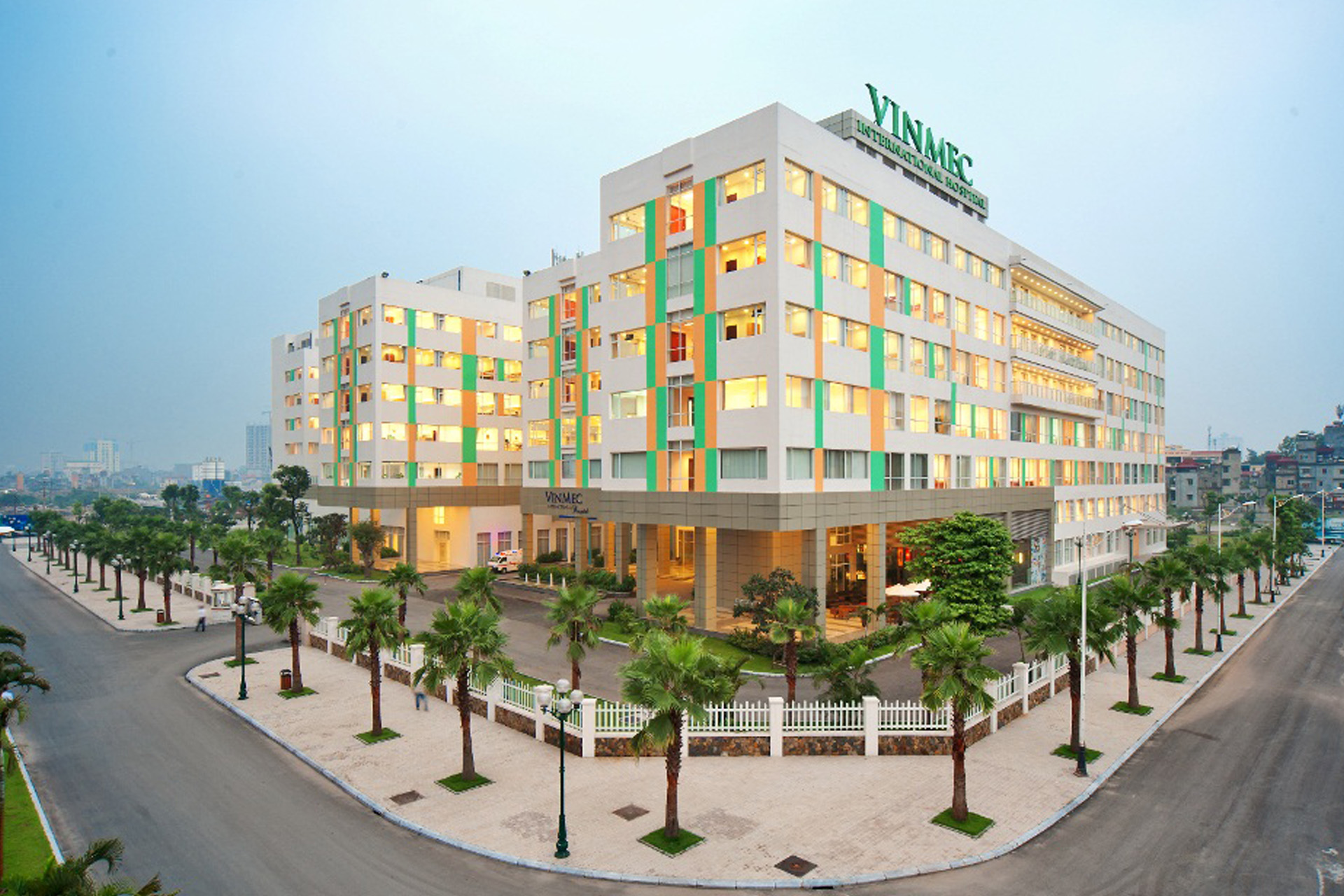 vinmec EMERGENCY & SUPPORT