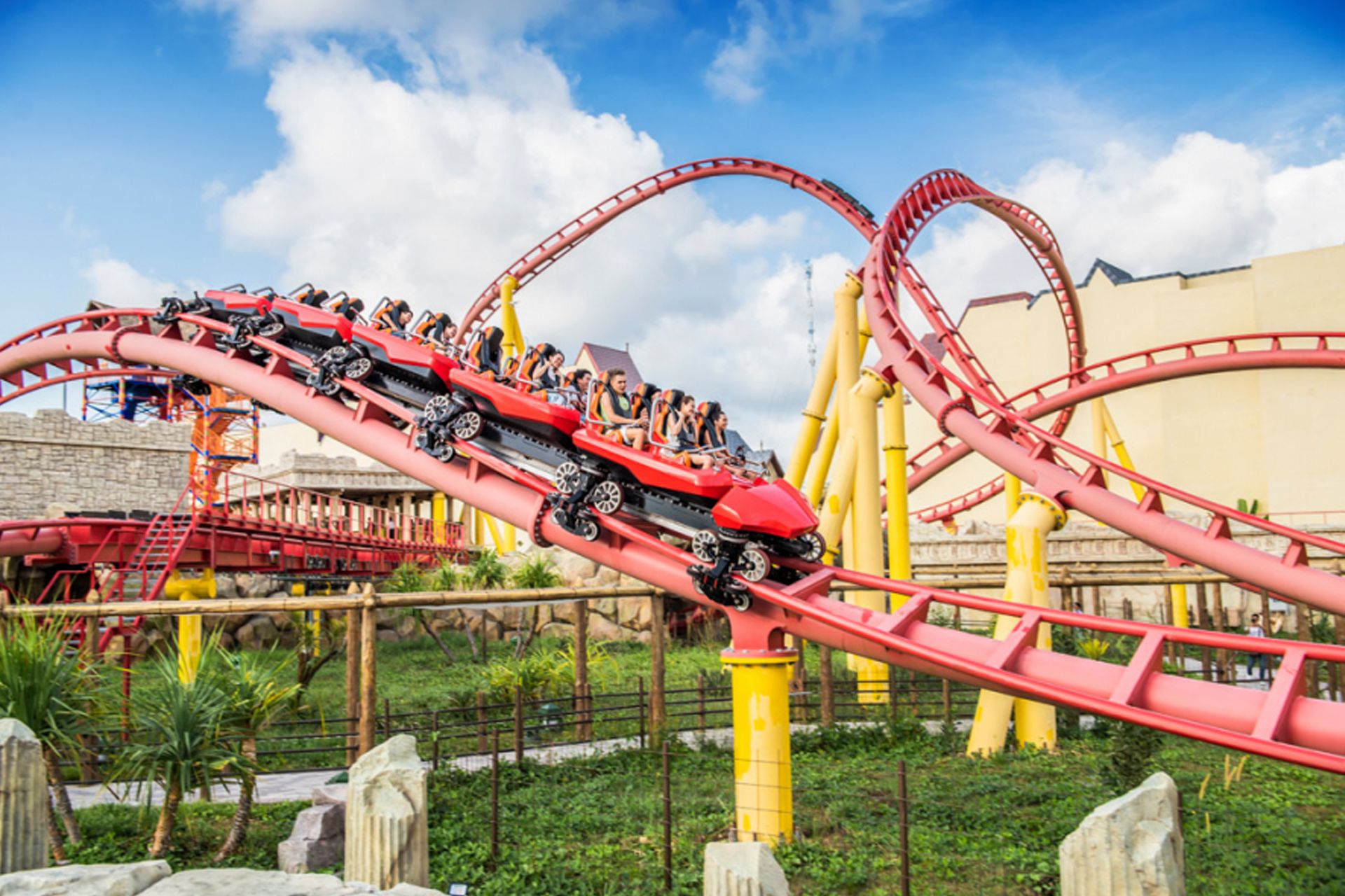 vinwonder mobile NEARBY EXPLORATION